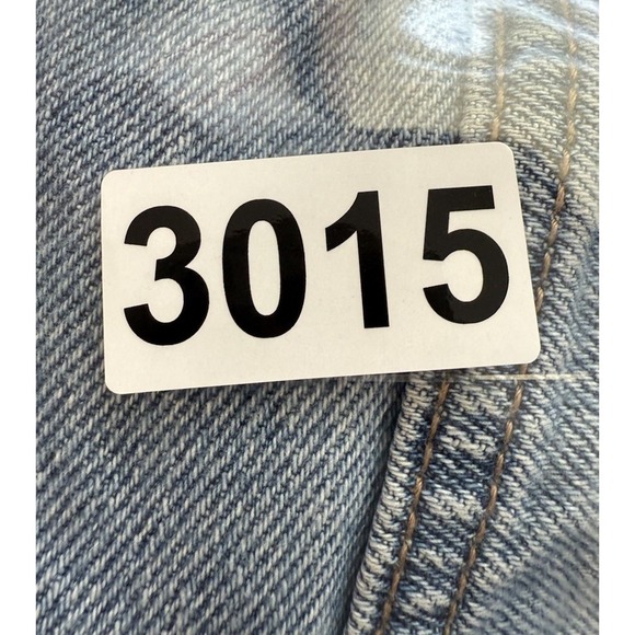 Old Navy Women's Sz 8 Cut Off High-Rise Distressed 100% Cotton Blue Denim Shorts - Picture 9 of 9